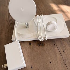 Belkin BoostCharge 3-in-1 Wireless Charger in White